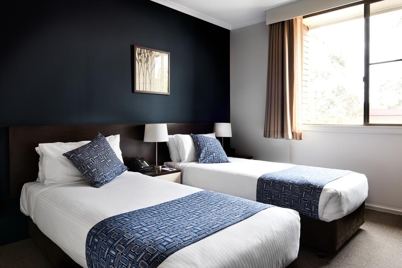175 Hotel Westmead Sydney Eksteriør bilde